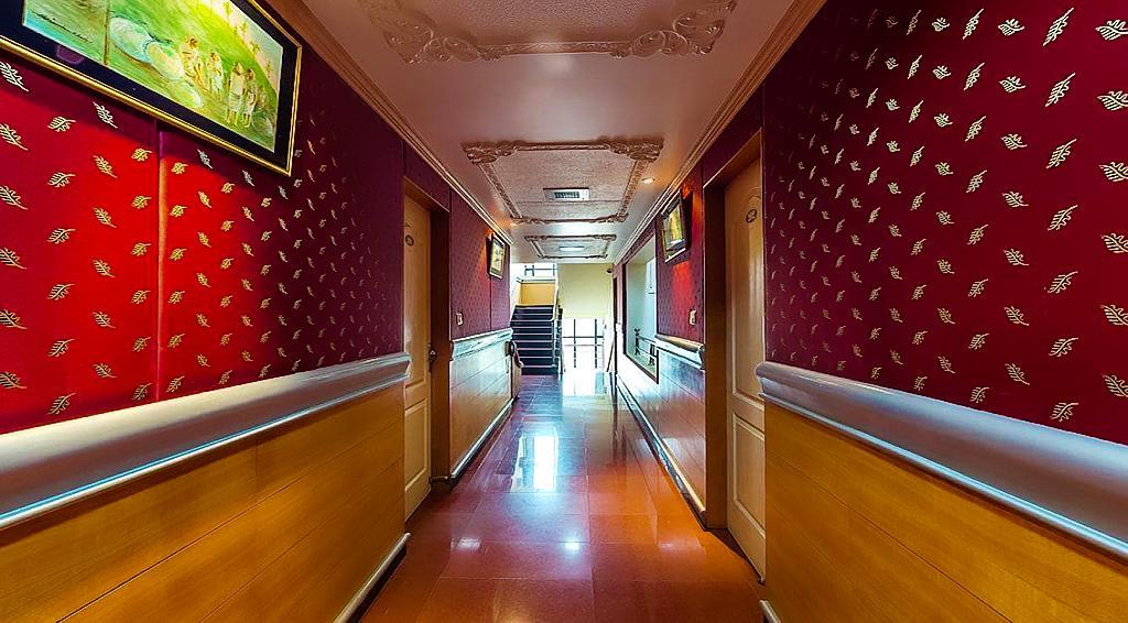 Hotel Silver Oak Ооти Екстериор снимка